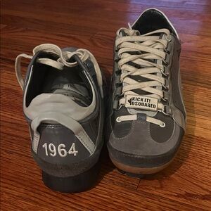 DSQUARED Gray and White Men's Sneakers